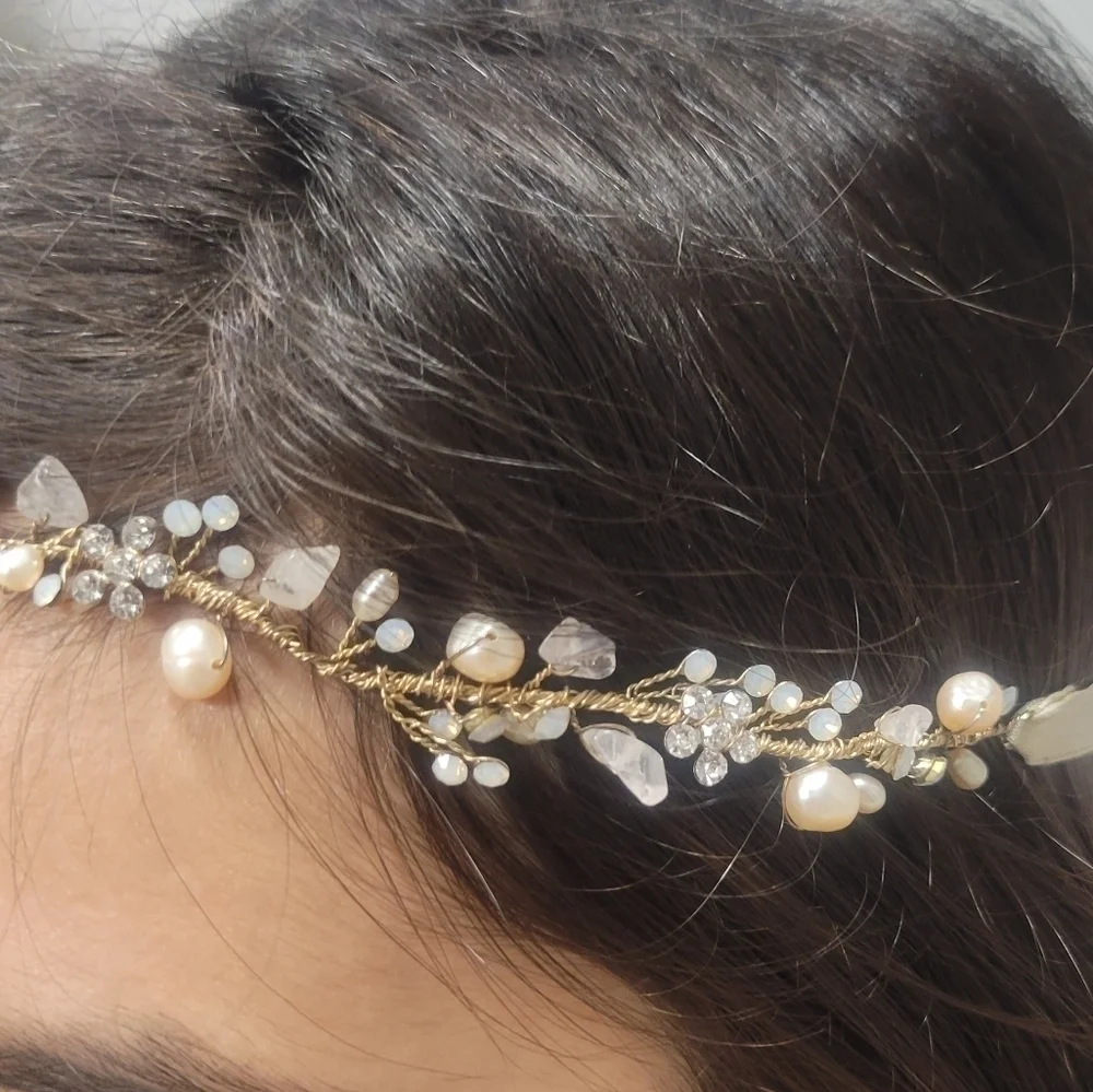 Anthropologie Crystal, Freshwater Pearl, Stone Bridal Crown